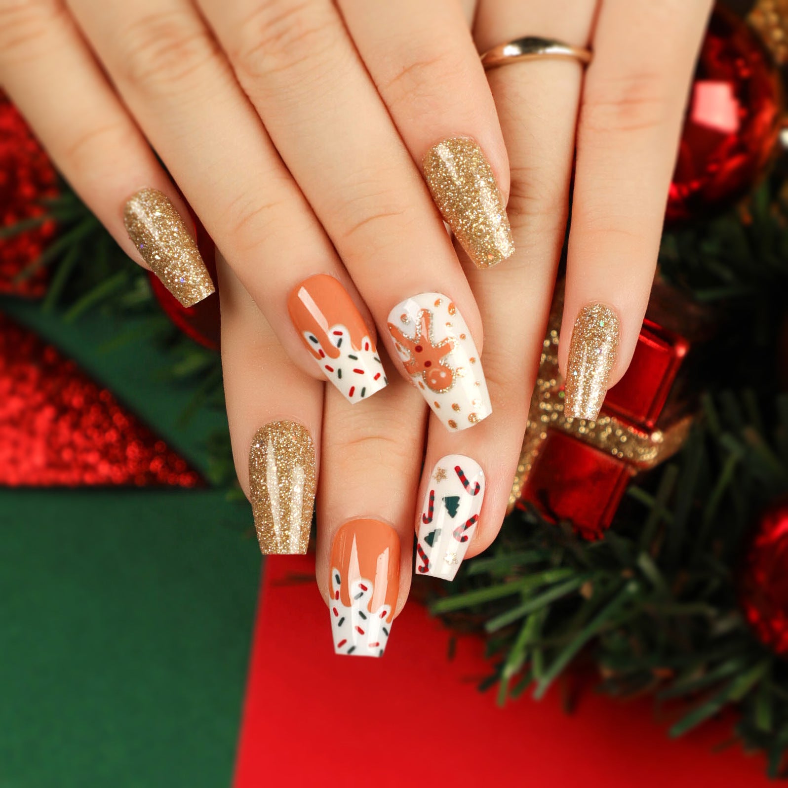 24PCS MEDIUM COFFIN CHRISTMAS NAILS