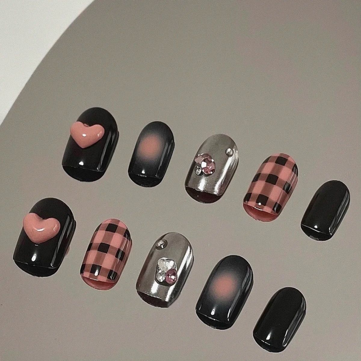 TEN PIECES OF HANDCRAFTED PRESS ON NAIL