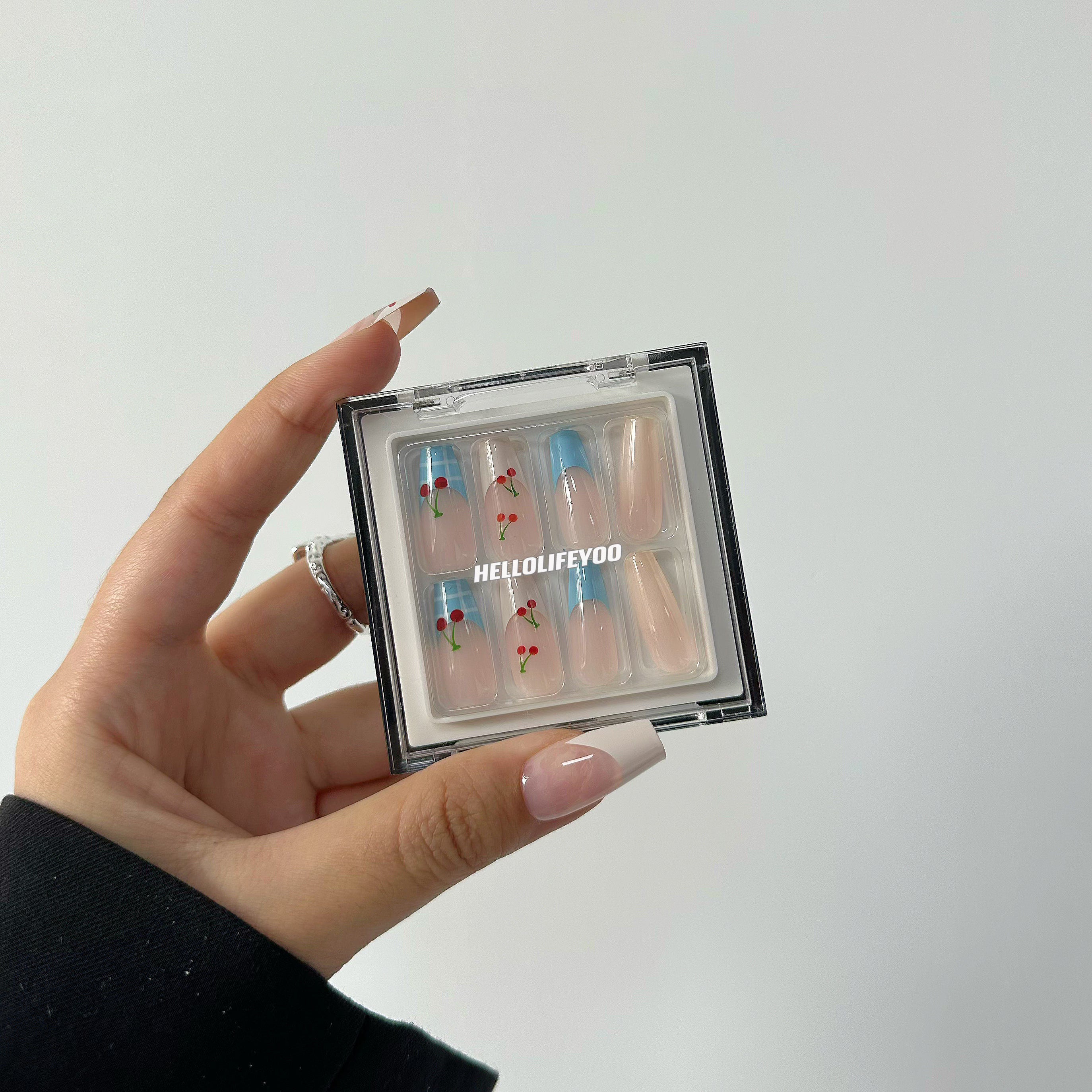 FRENCH CHERRY - 28 PCS