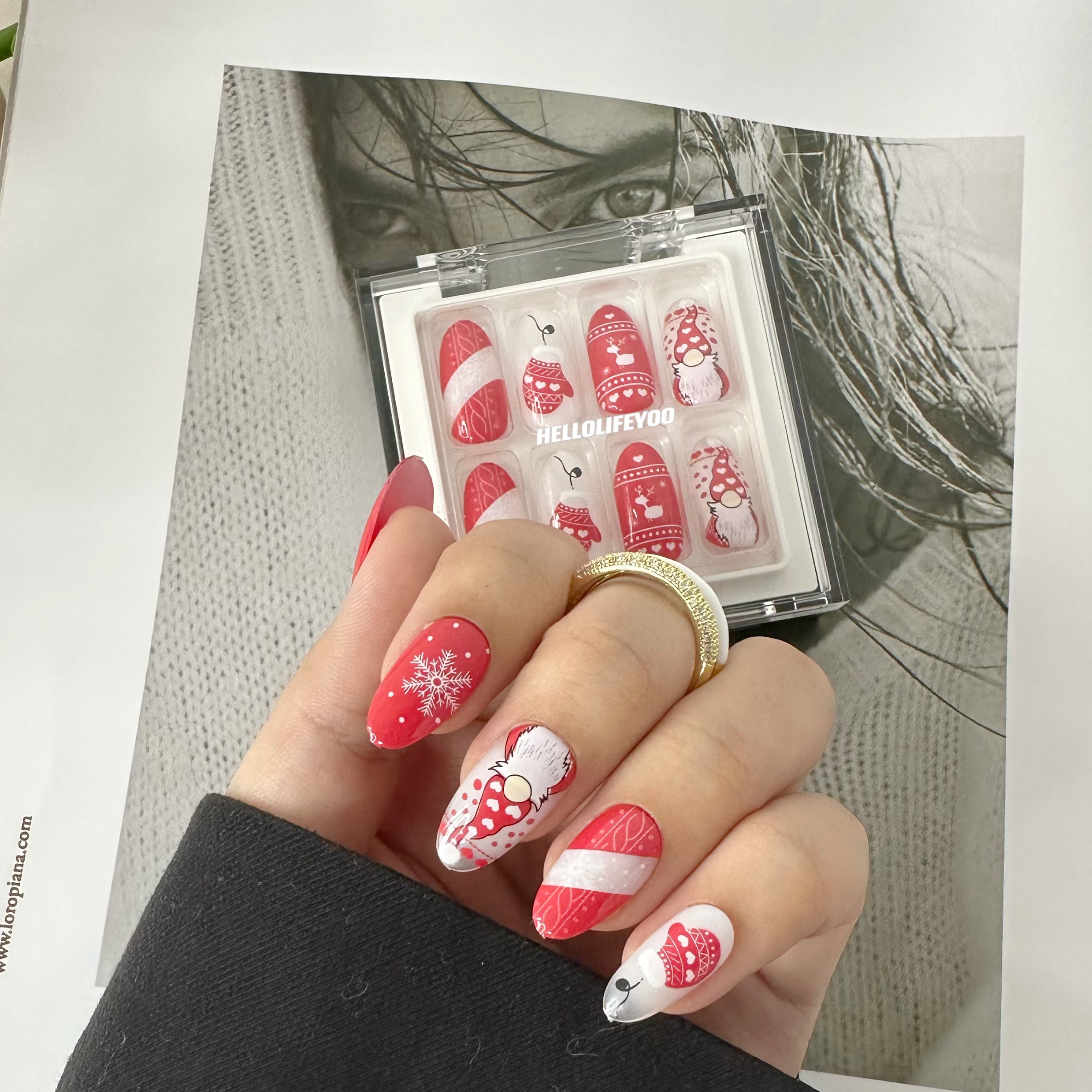 ROTE SANKT-WEIHNACHTEN