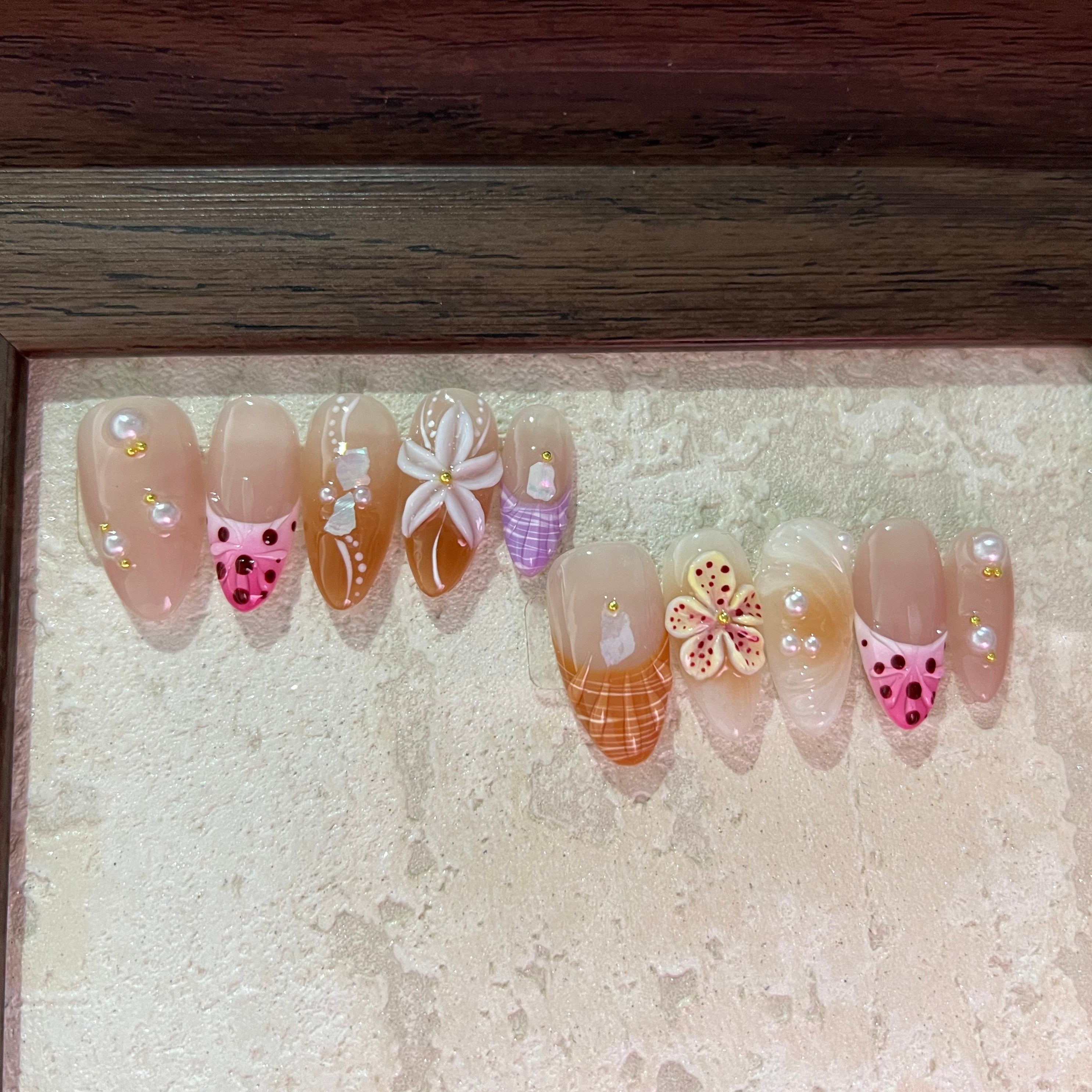 3D FLOWER-TEN PIECES OF HANDCRAFTED PRESS ON NAIL