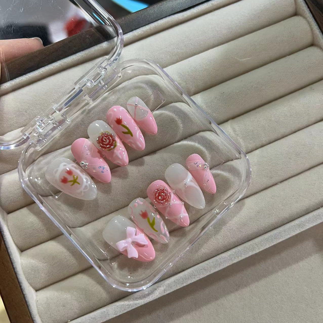 ROSE-TEN PIECES OF HANDCRAFTED PRESS ON NAIL