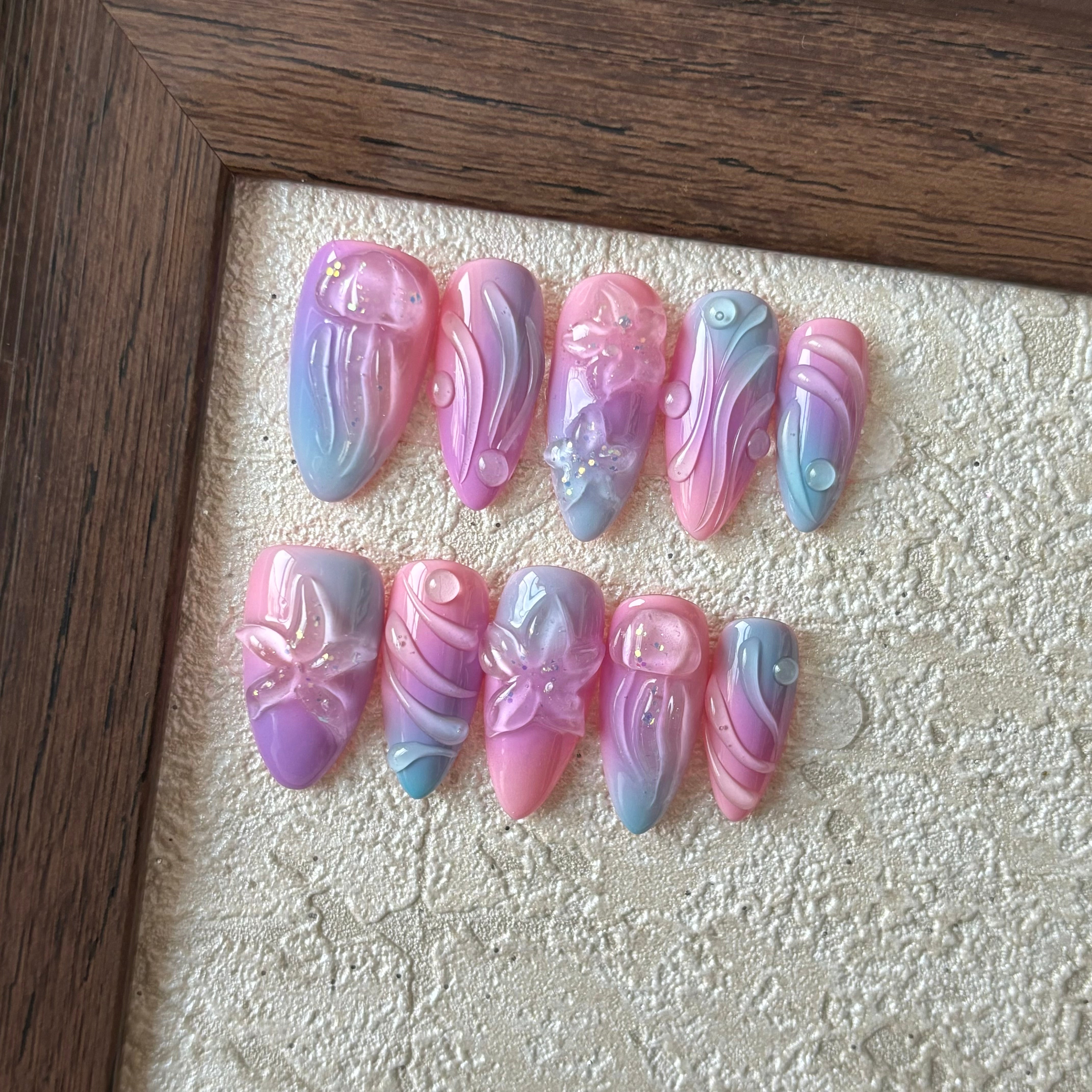 JELLYFISH-TEN PIECES OF 3D FLOWER HANDCRAFTED PRESS ON NAIL