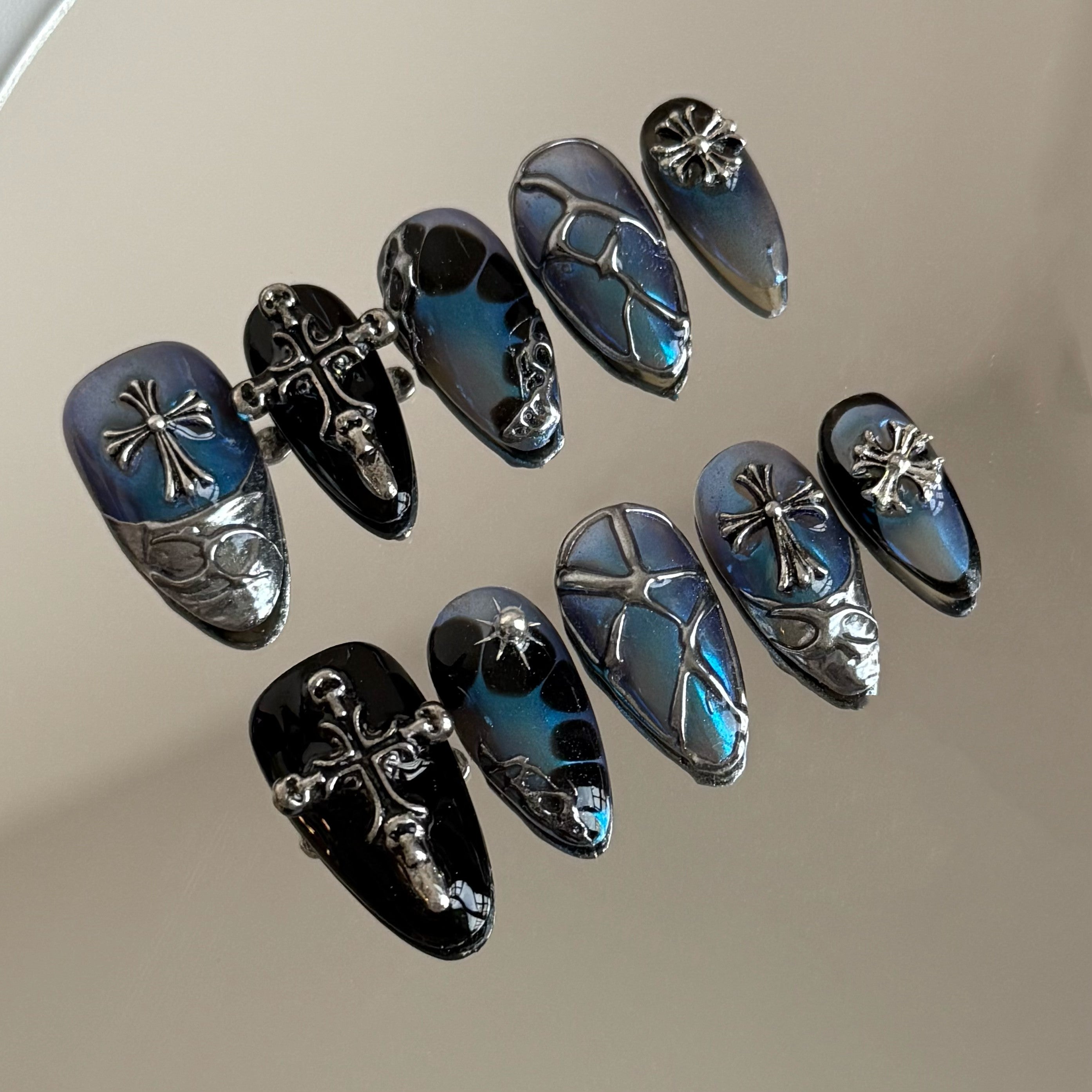 SAPPHIRE-3D TEN PIECES OF HANDCRAFTED PRESS ON NAIL