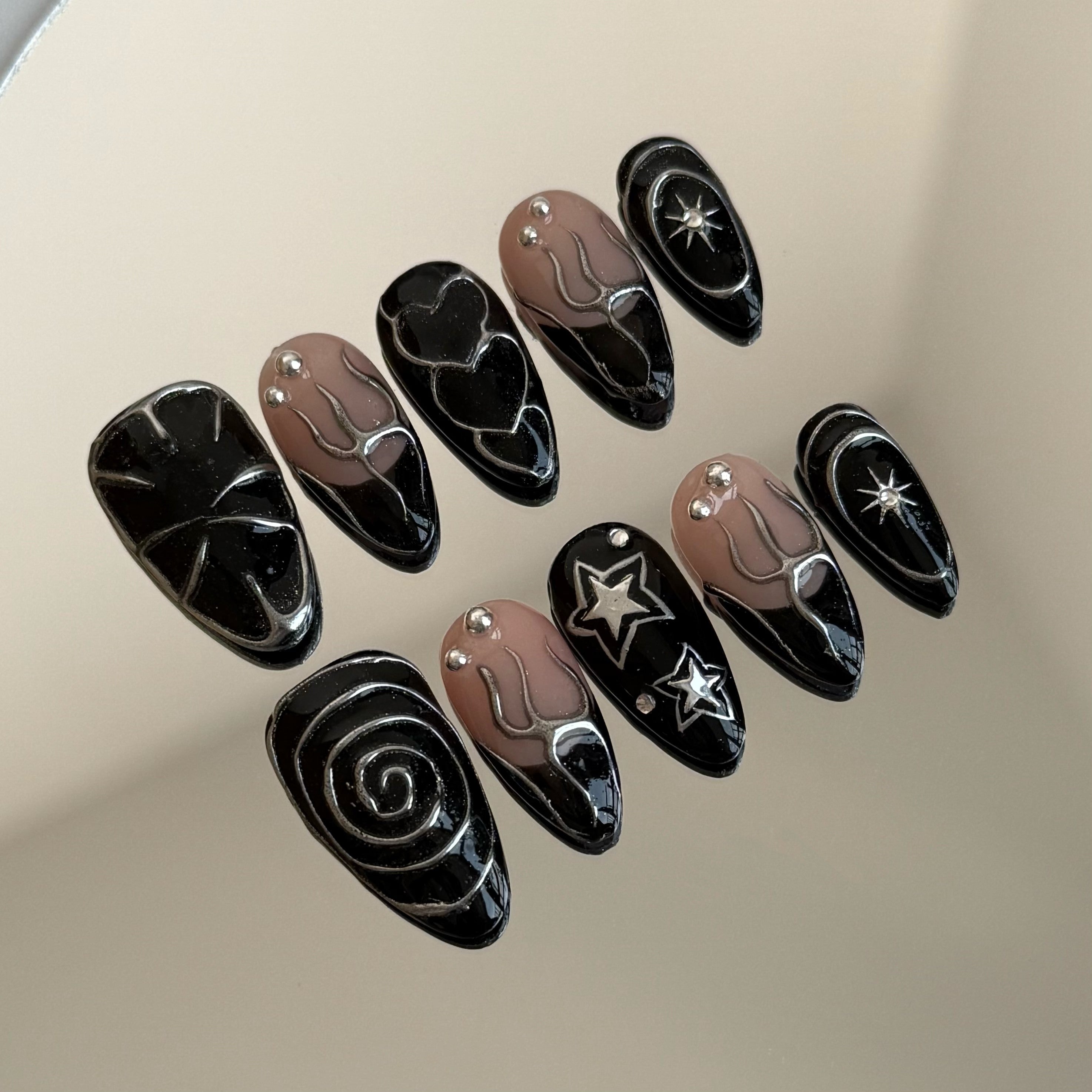 BLACK MYTH-3D TEN PIECES OF HANDCRAFTED PRESS ON NAIL