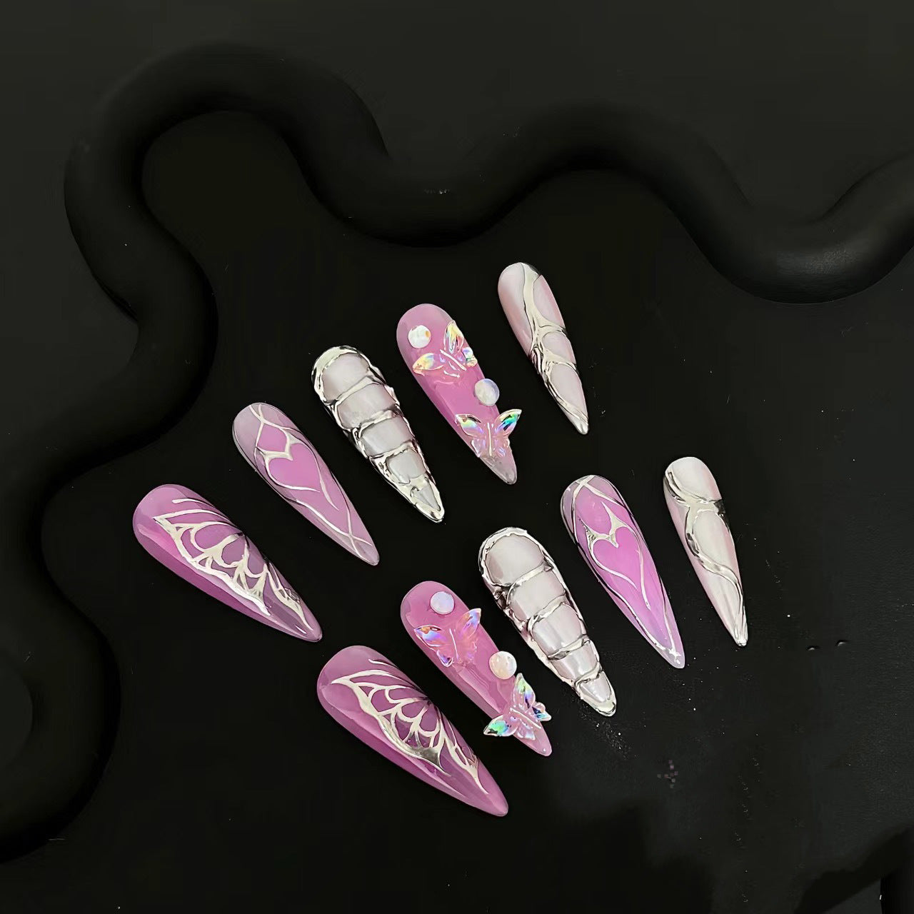 GIRL'S HEART-TEN PIECES OF HANDCRAFTED PRESS ON NAIL