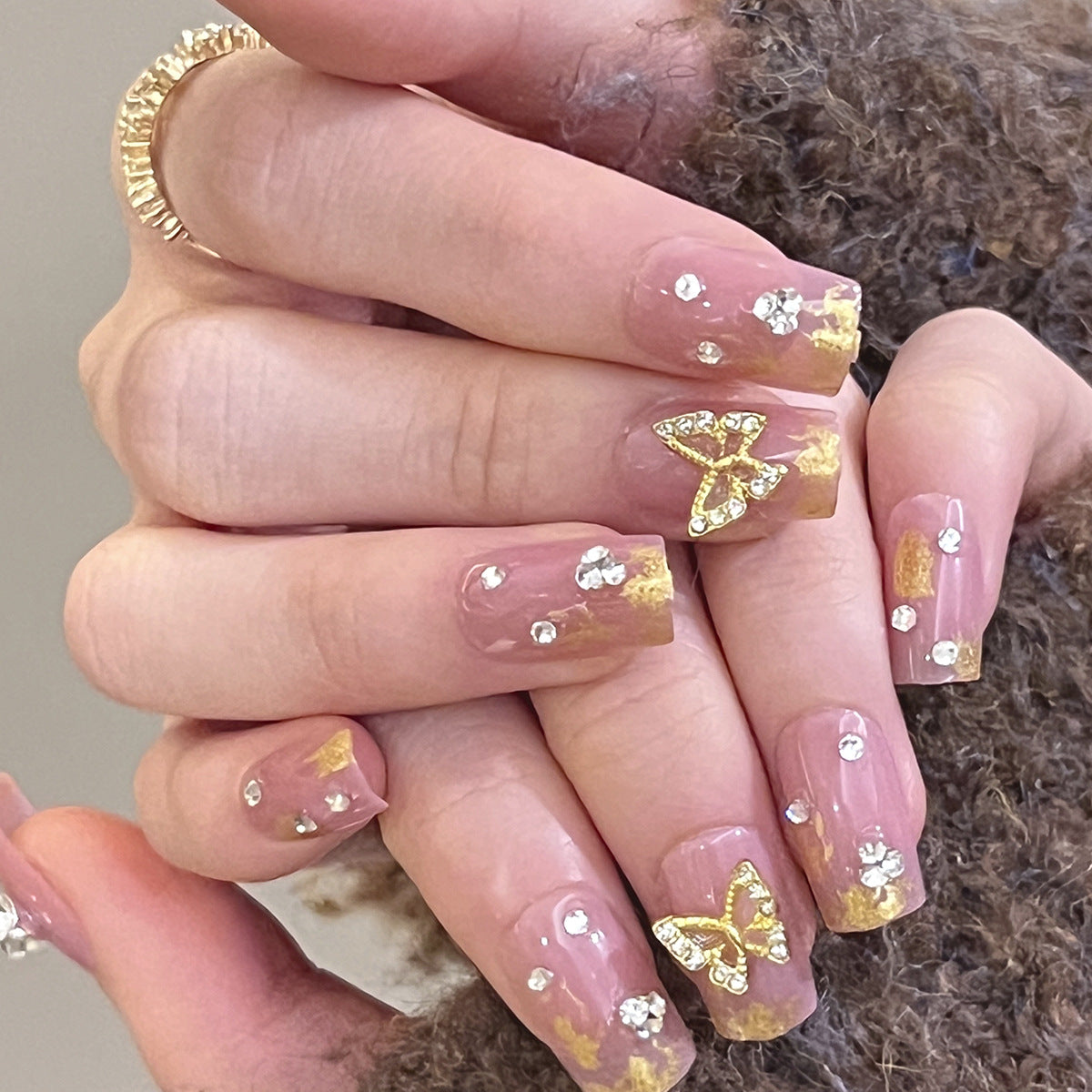 24 PCS MEDIUM SQUARE GOLDEN BUTTERFLY PRESS ON NAILS